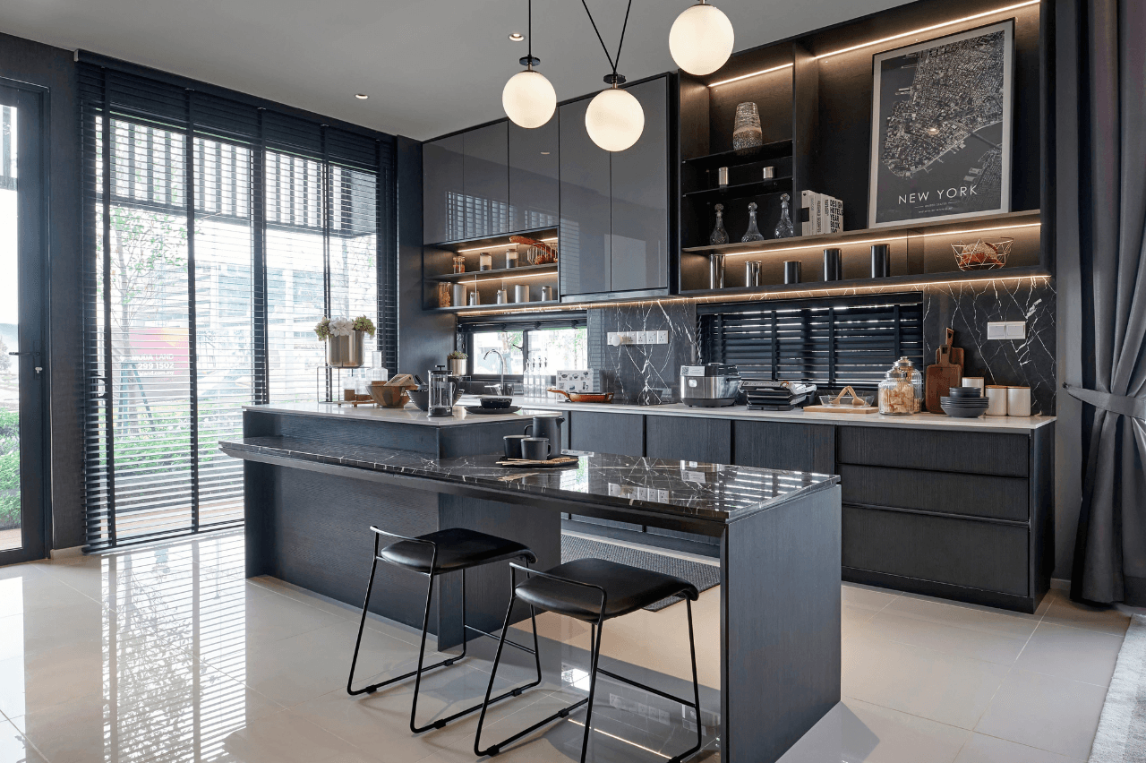 Transform Your Kitchen: Where Style Meets Functionality article thumbnail