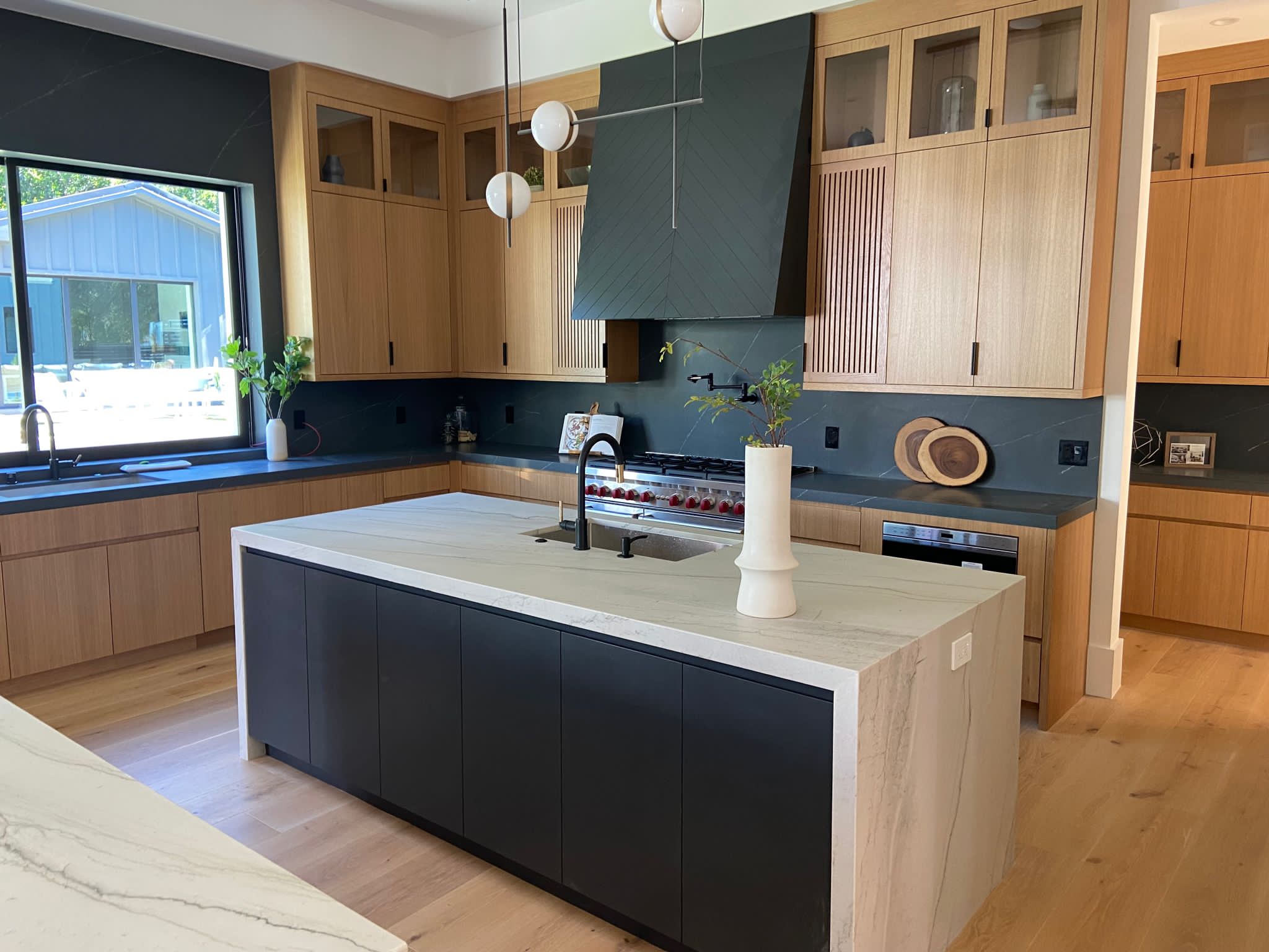 Luxury New Construction Home article thumbnail